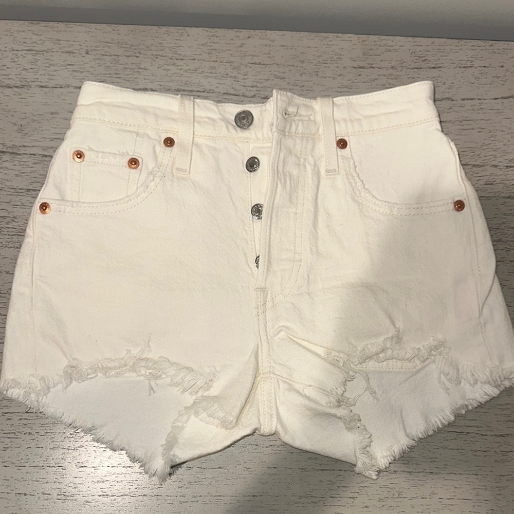 Levi’s Original 501 Women's White Denim Shorts